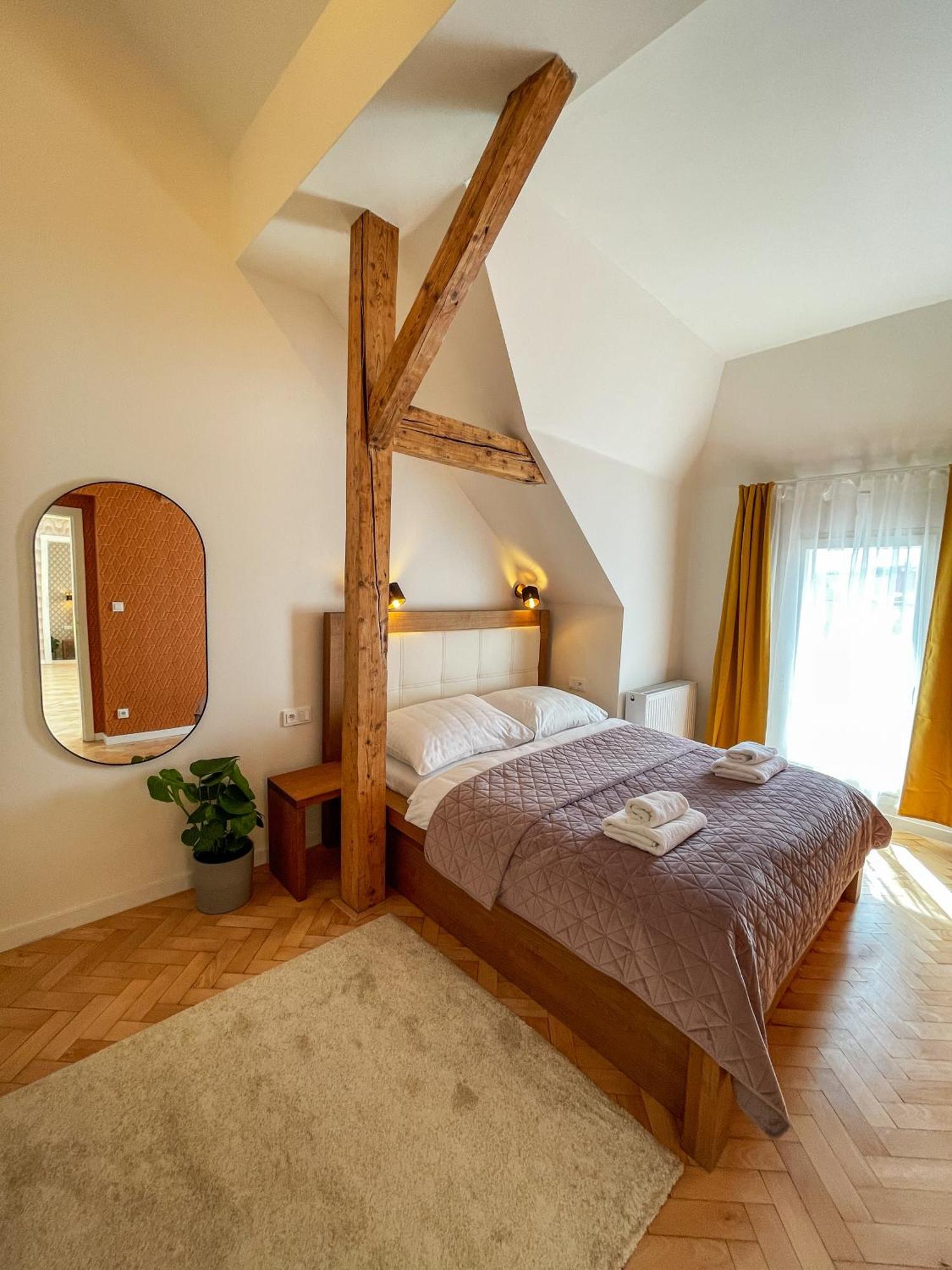 Stupartska - Attic Old Town Residence Praha Bagian luar foto